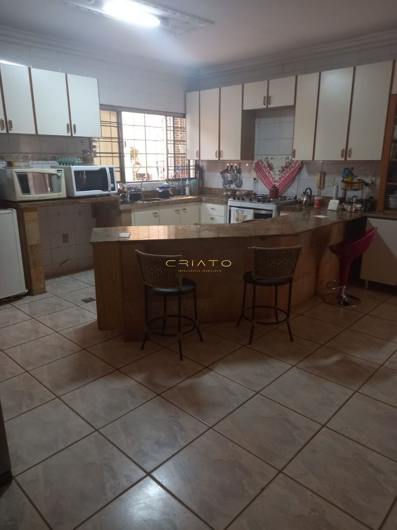 Casa de 7 quartos, 580m² no bairro Anápolis City, em Anápolis | Eu Corretor