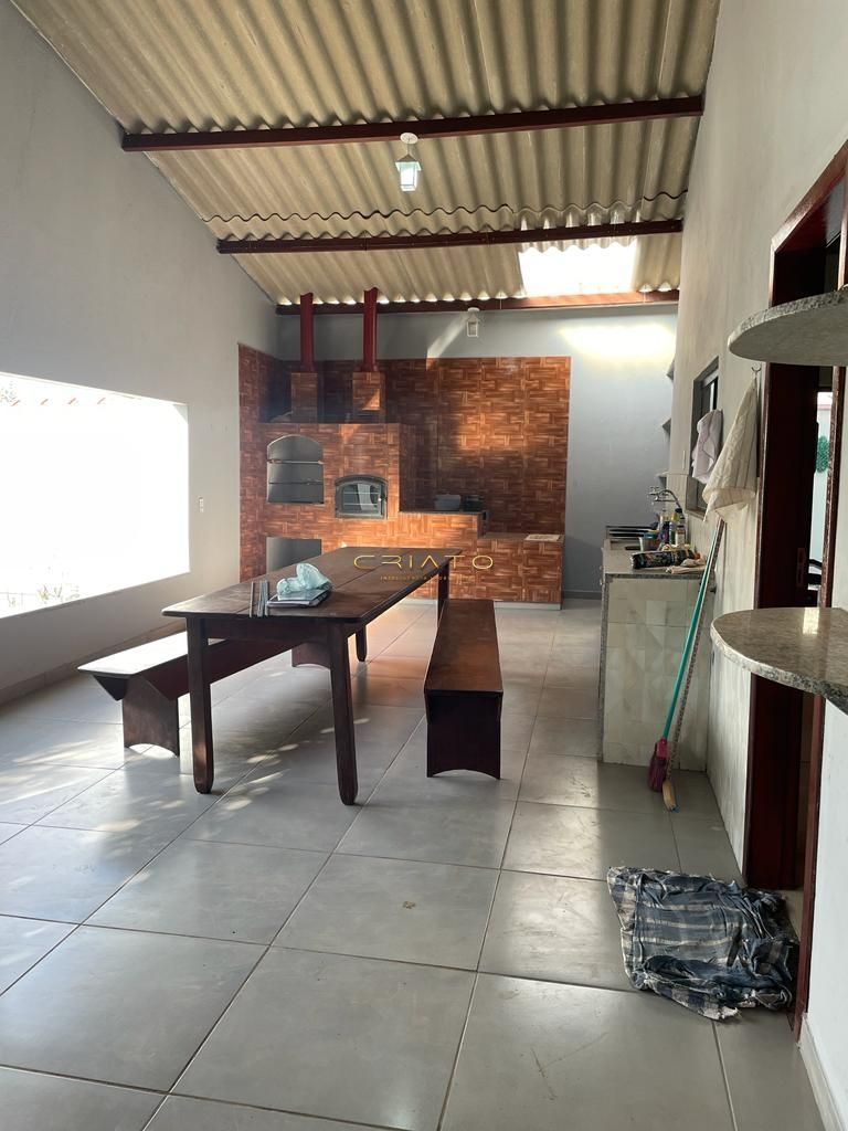 Casa de 3 quartos, 190m² no bairro Jardim Alvorada, em Anápolis | Eu Corretor