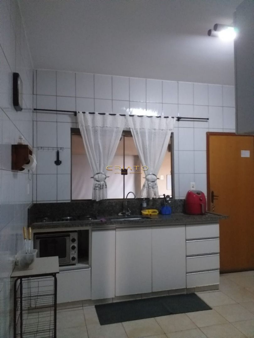 Casa de 3 quartos, 130m² no bairro Parque Brasília 2ª Etapa, em Anápolis | Eu Corretor