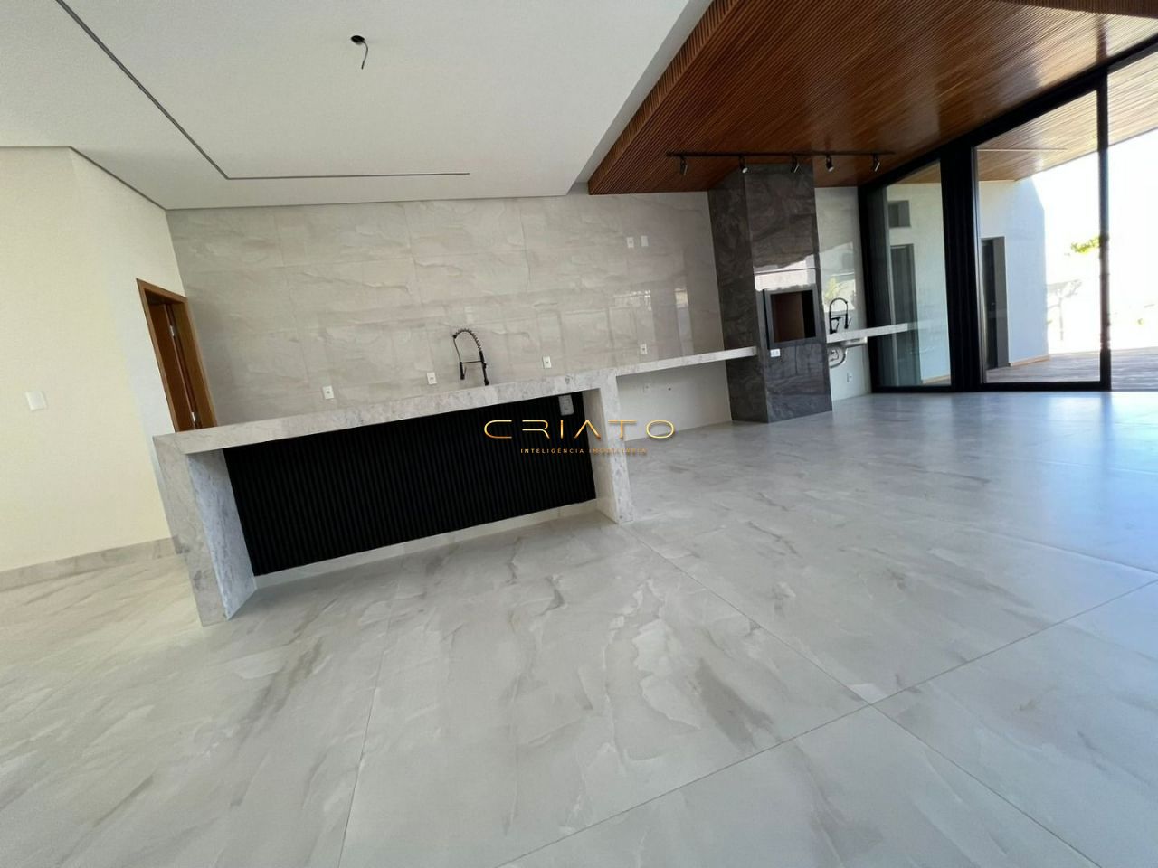 Casa de 5 quartos, 308m² no bairro Residencial Anaville, em Anápolis | Eu Corretor