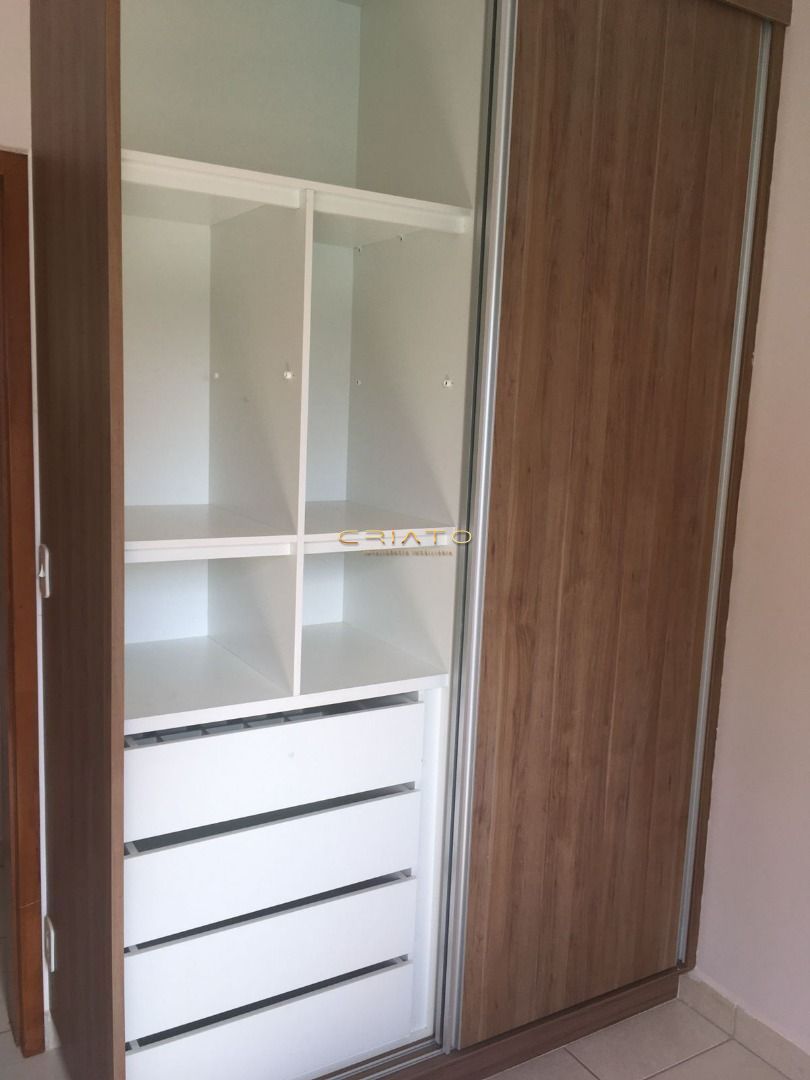 Apartamento de 2 quartos, 56m² no bairro Vila Santa Isabel, em Anápolis | Eu Corretor