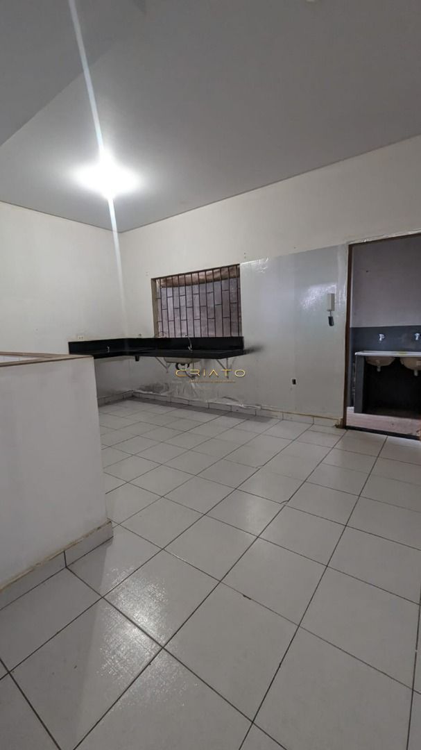 Casa de 4 quartos, 210m² no bairro São Carlos, em Anápolis | Eu Corretor