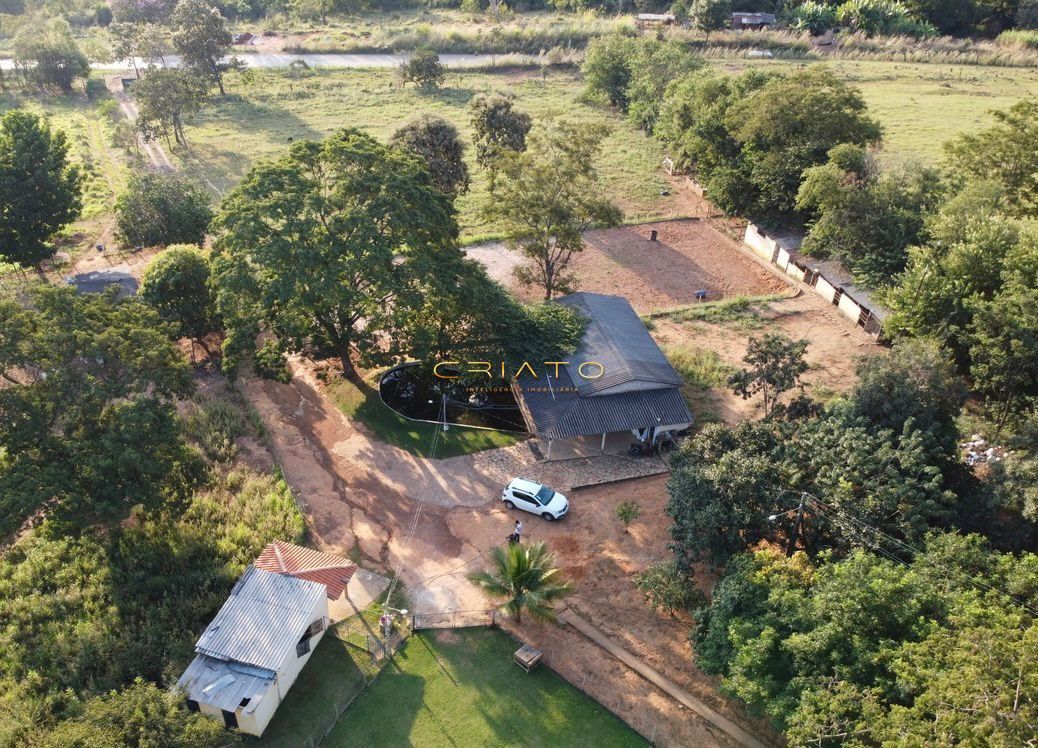 Casa de 2 quartos, 100m² no bairro Zona Rural, em Nerópolis | Eu Corretor