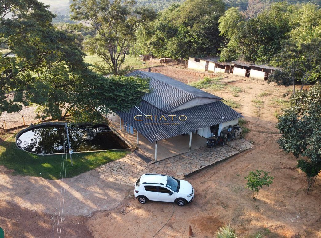 Casa de 2 quartos, 100m² no bairro Zona Rural, em Nerópolis | Eu Corretor