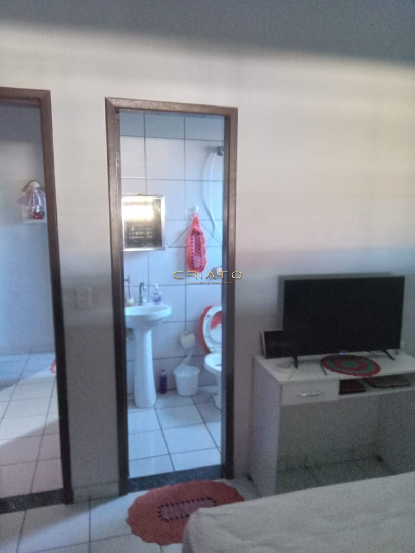Casa de 2 quartos, 200m² no bairro Setor Pampulha, em Aparecida de Goiânia | Eu Corretor