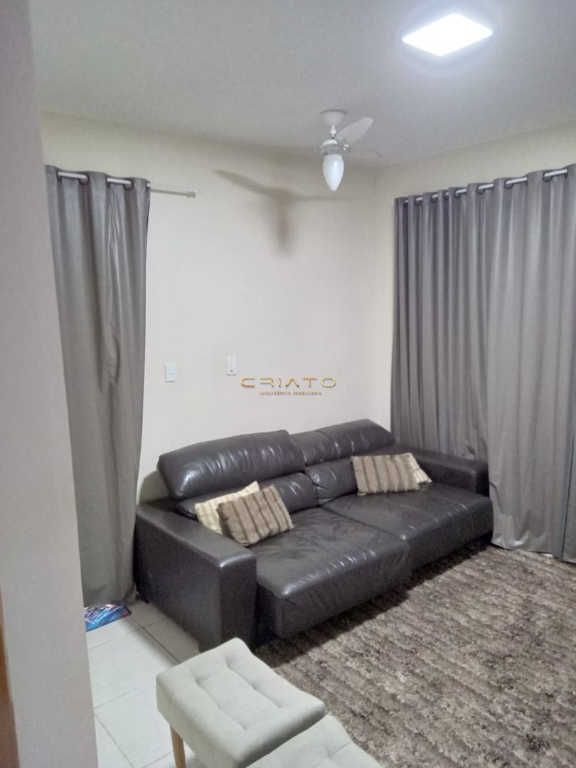 Casa de 2 quartos, 200m² no bairro Setor Pampulha, em Aparecida de Goiânia | Eu Corretor