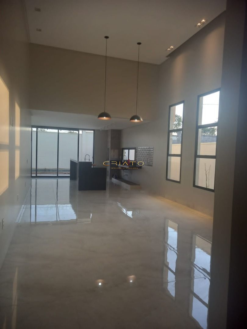 Casa de 3 quartos, 220m² no bairro Condomínio Residencial Gaudi, em Anápolis | Eu Corretor