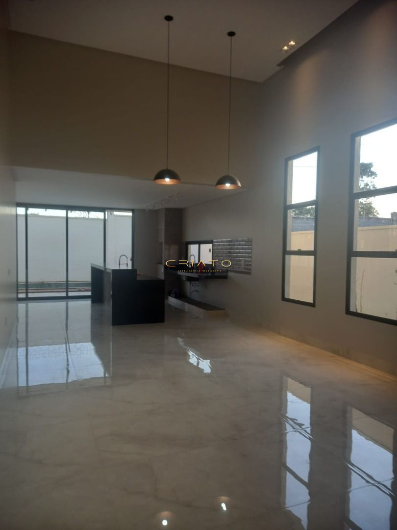 Casa de 3 quartos, 220m² no bairro Condomínio Residencial Gaudi, em Anápolis | Eu Corretor