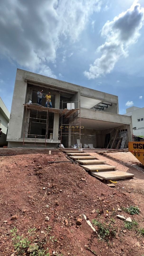 Casa de 3 quartos, 205m² no bairro Condomínio Vale dos Pássaros, em Anápolis | Eu Corretor