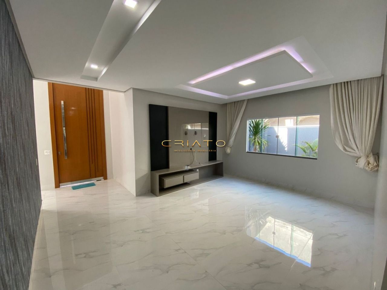 Casa de 3 quartos, 250m² no bairro Setor Bougainville, em Anápolis | Eu Corretor