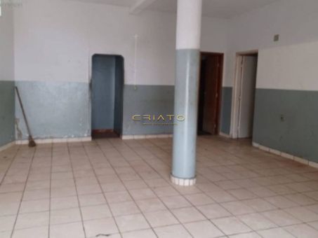 Sobrado de 3 quartos, 260m² no bairro Nenhum, em Anápolis | Eu Corretor