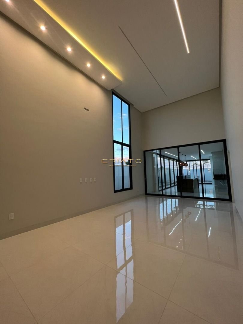 Casa de 2 quartos, 207m² | Eu Corretor
