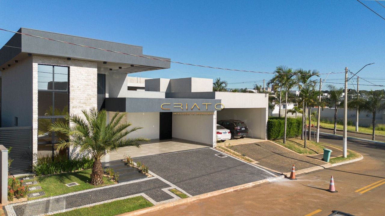 Casa de 3 quartos, 243m² | Eu Corretor