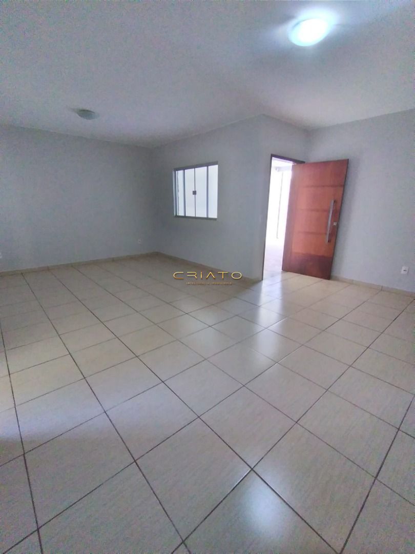 Casa de 3 quartos, 150m² no bairro Parque Brasília 2ª Etapa, em Anápolis | Eu Corretor