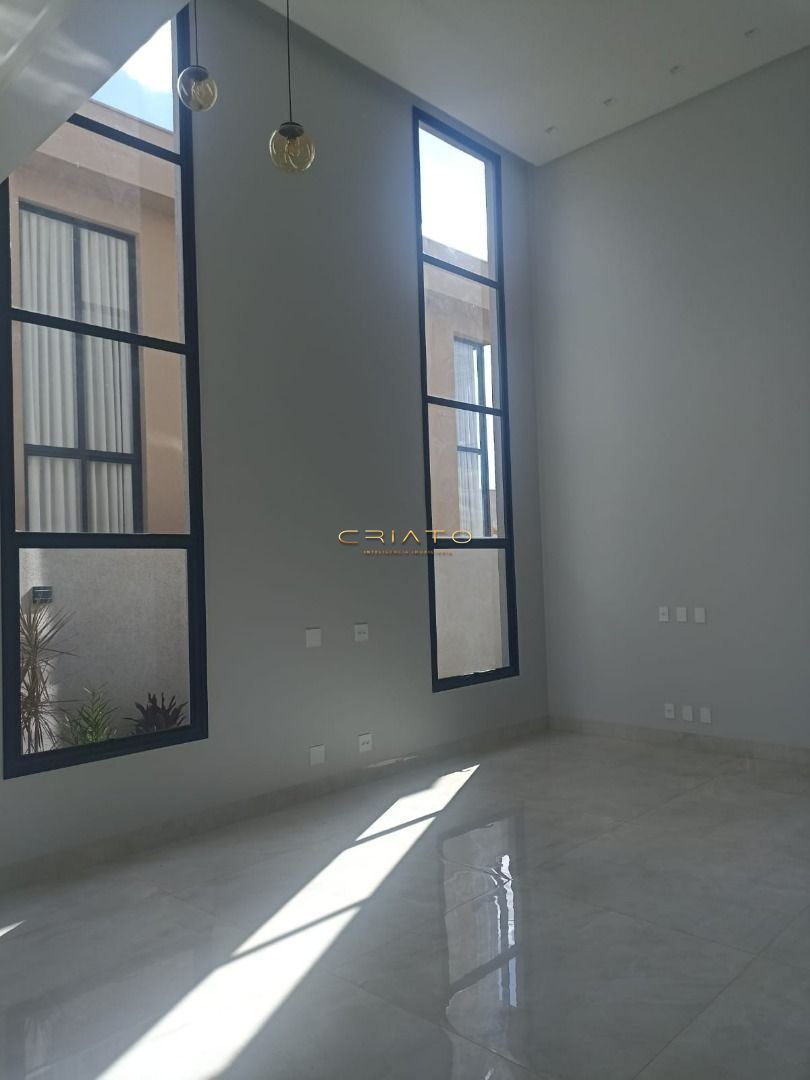 Casa de 3 quartos, 196m² no bairro Condomínio Terras Alpha Anápolis, em Anápolis | Eu Corretor