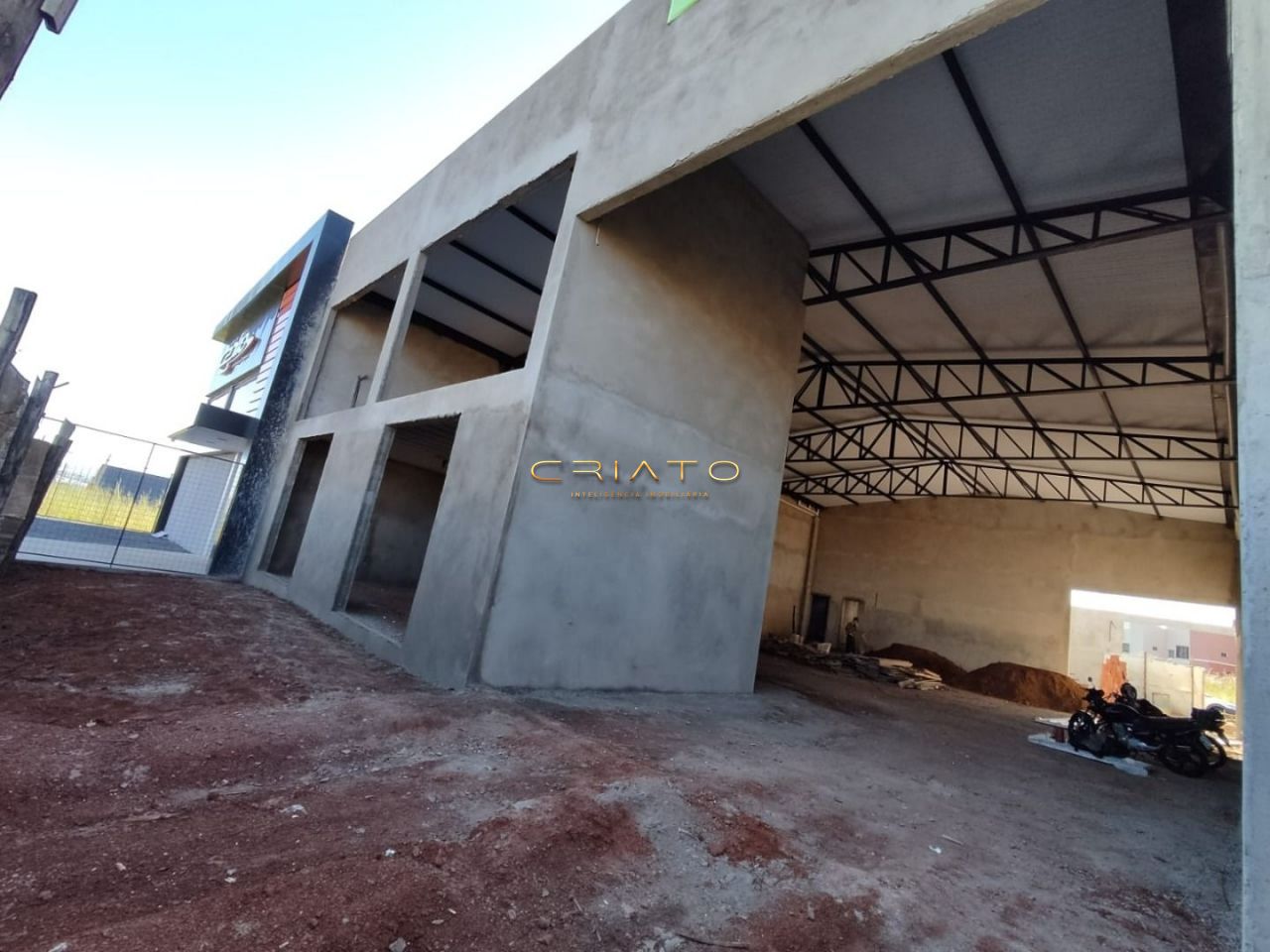 Galpão / Depósito / Armazém de 377m² no bairro Nenhum, em Anápolis | Eu Corretor