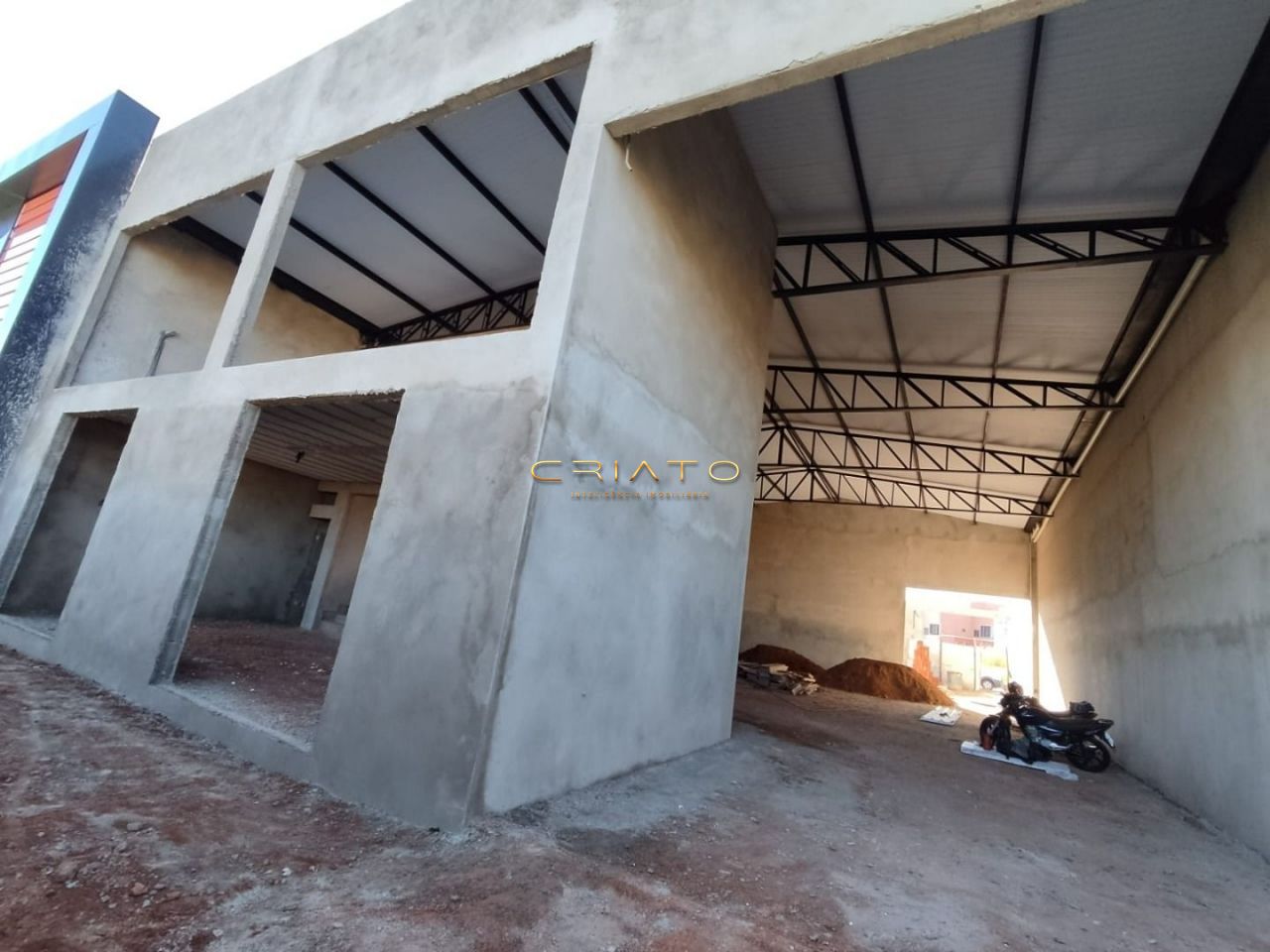 Galpão / Depósito / Armazém de 377m² no bairro Nenhum, em Anápolis | Eu Corretor