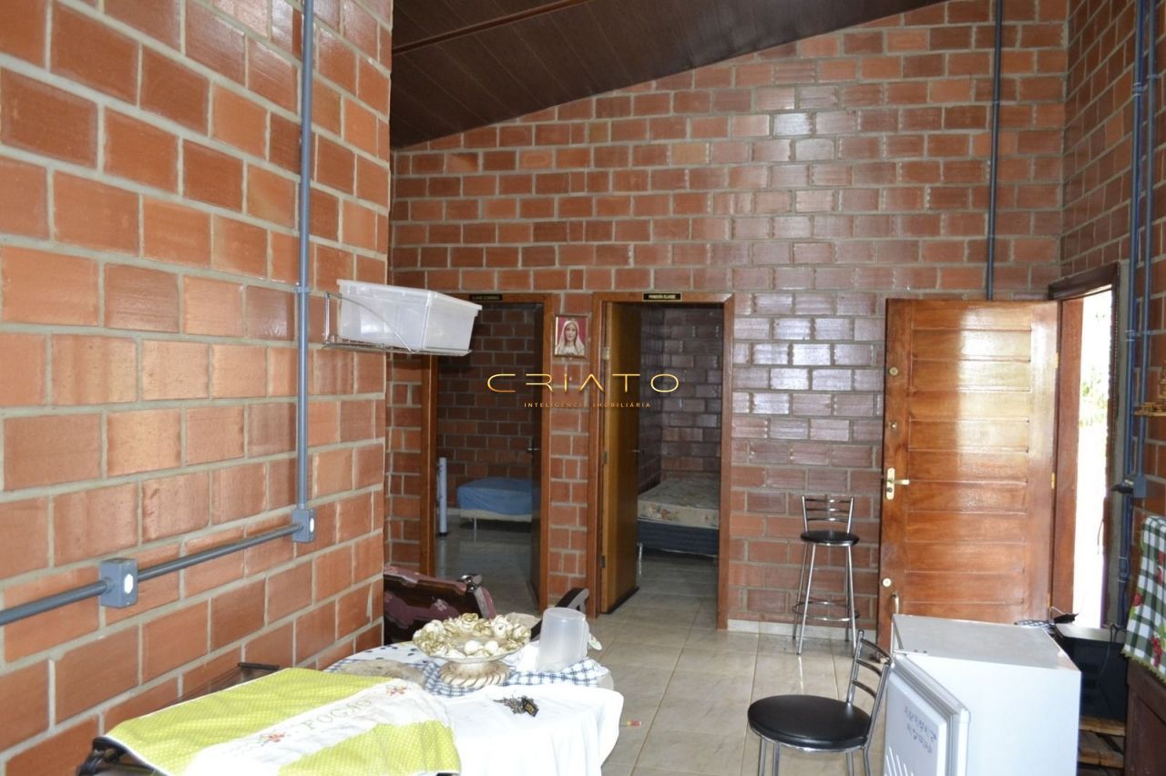 Chácara de 3 quartos, 280m² no bairro Zona Rural, em Silvânia | Eu Corretor