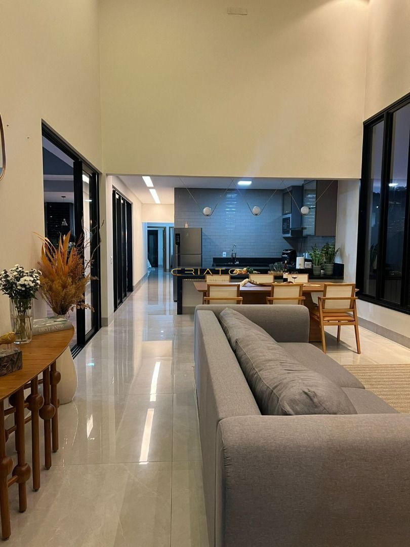 Casa de 3 quartos, 198m² no bairro Nenhum, em Anápolis | Eu Corretor