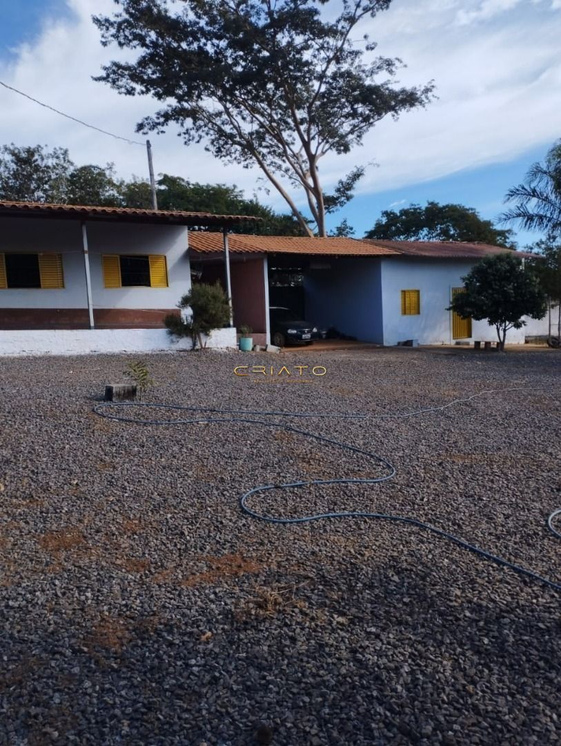 Chácara de 3 quartos, 250m² no bairro Zona Rural, em Terezópolis de Goiás | Eu Corretor