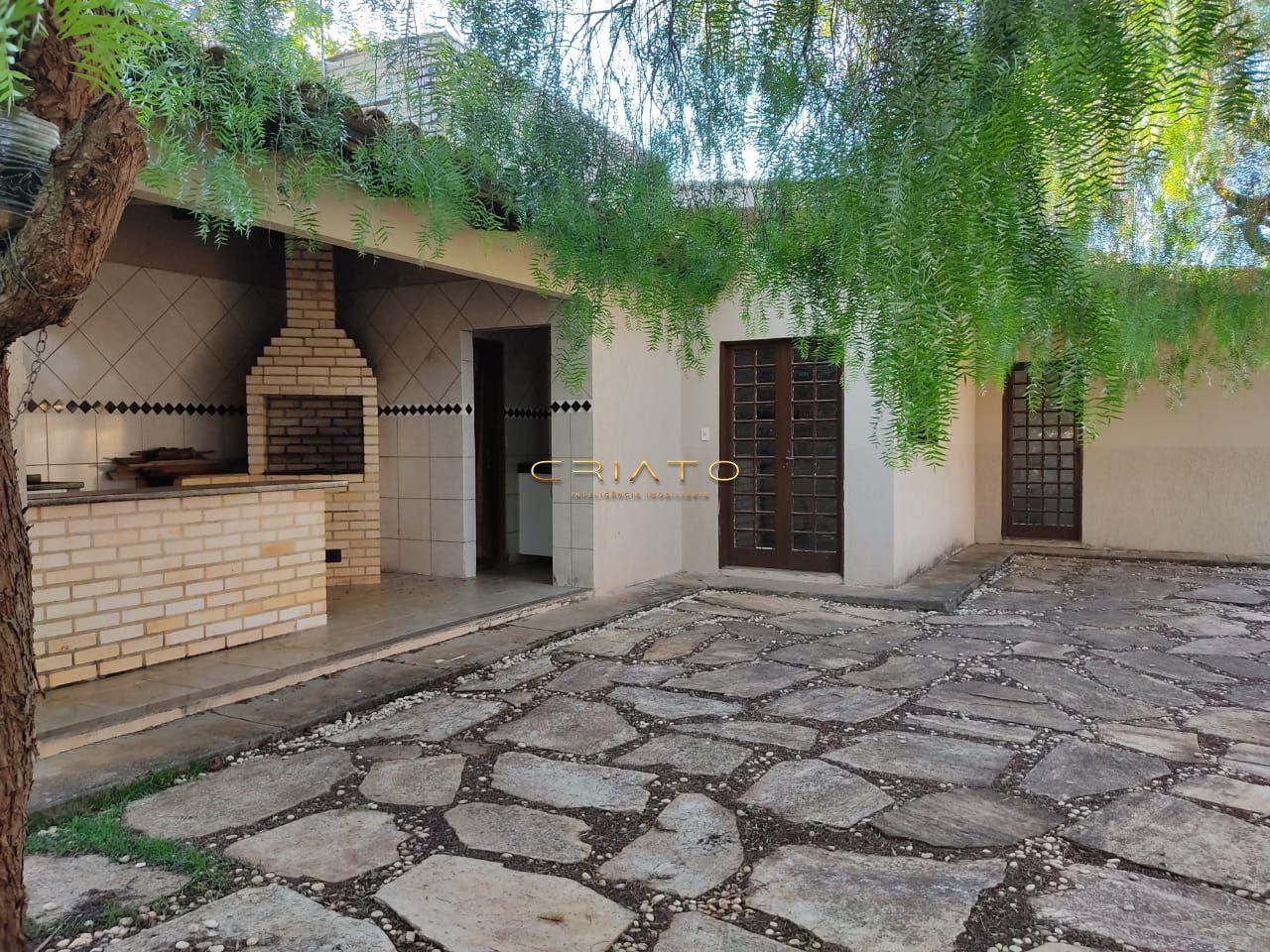 Casa de 6 quartos, 480m² no bairro Nenhum, em Abadiânia | Eu Corretor
