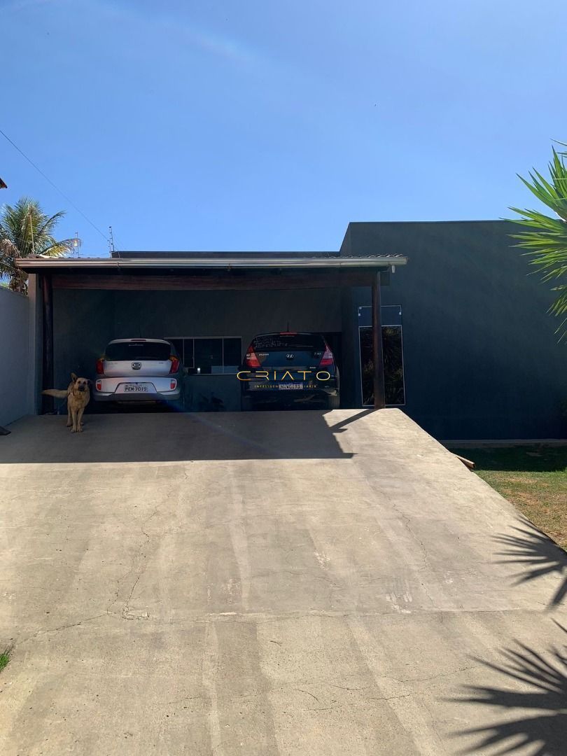 Casa de 3 quartos, 184m² no bairro São Carlos, em Anápolis | Eu Corretor