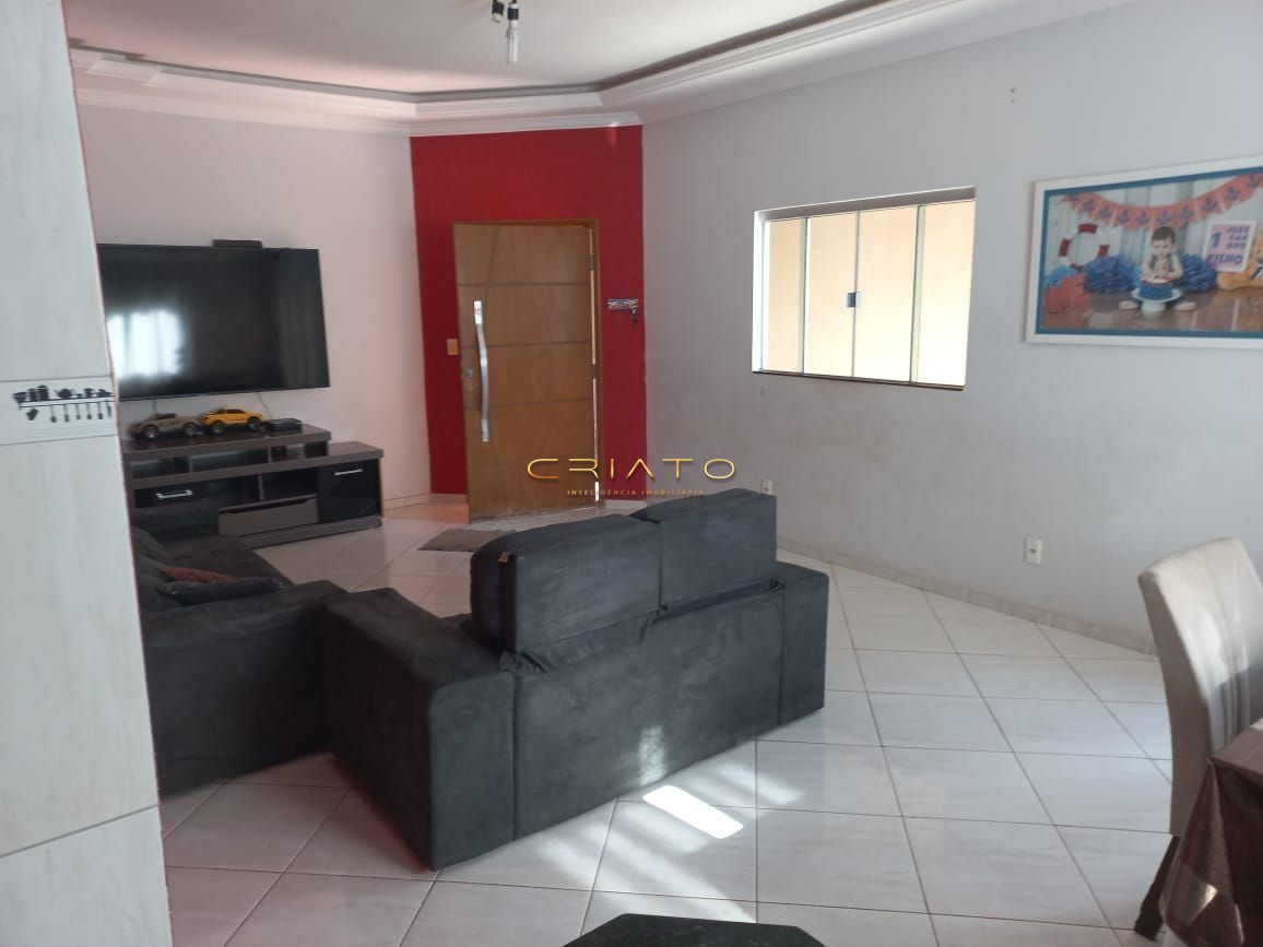 Casa de 3 quartos, 190m² no bairro Parque Brasília 2ª Etapa, em Anápolis | Eu Corretor