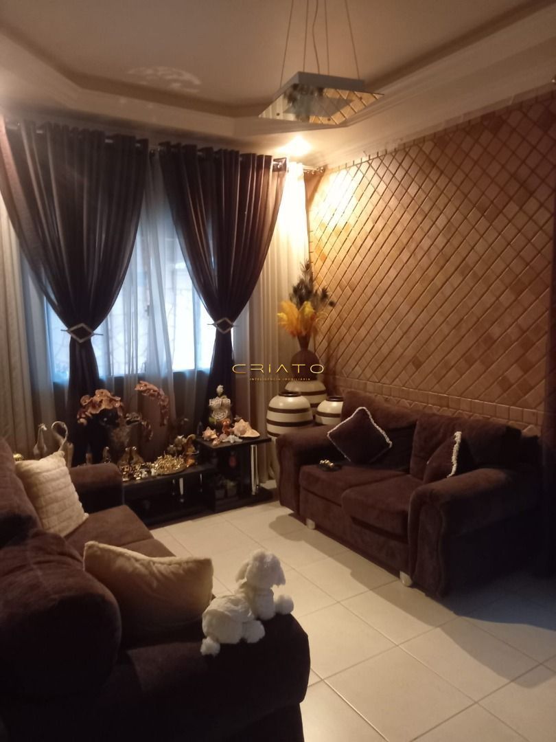 Sobrado de 3 quartos, 260m² no bairro Residencial Itatiaia, em Anápolis | Eu Corretor
