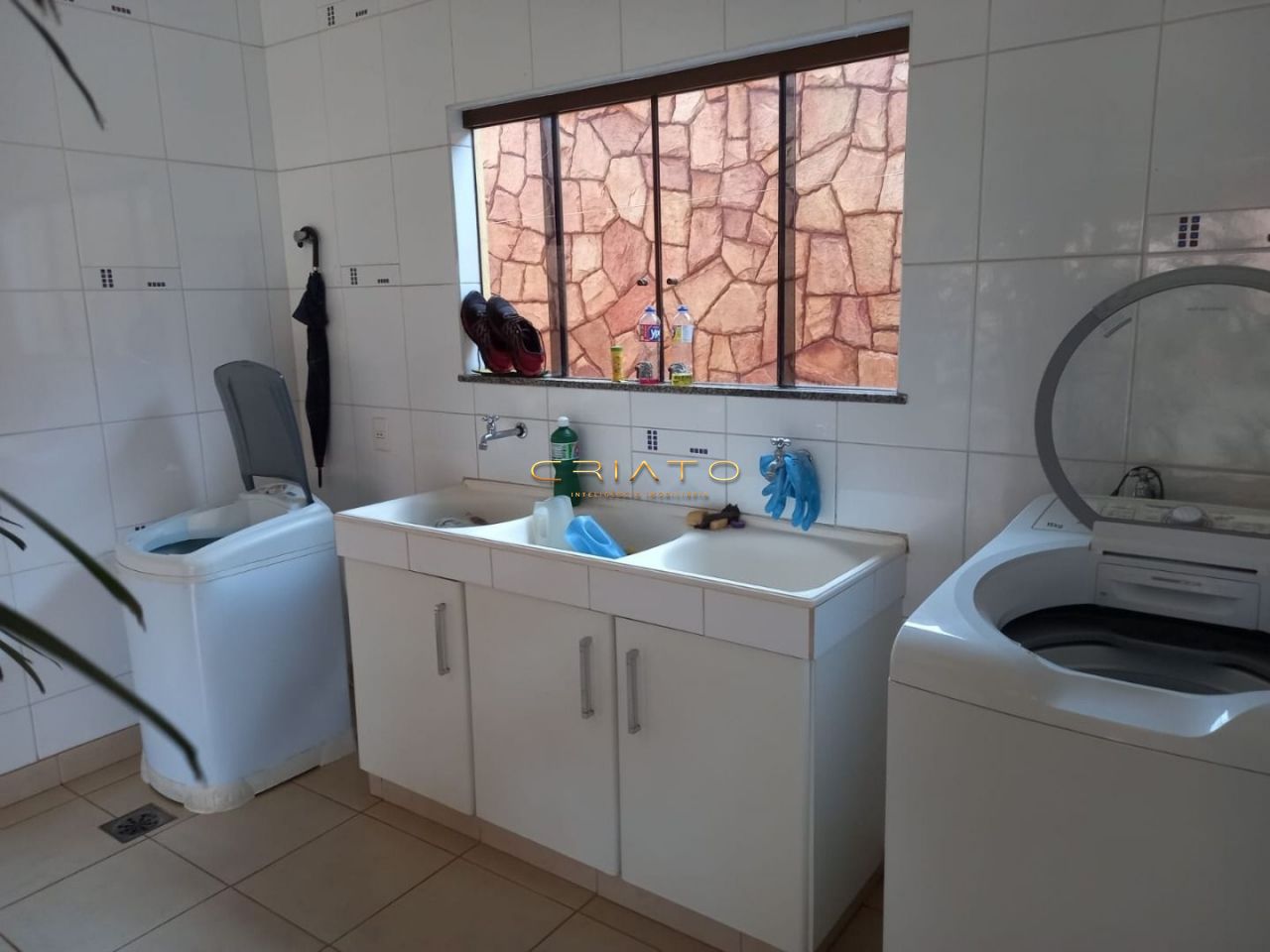 Sobrado de 3 quartos, 260m² no bairro Residencial Itatiaia, em Anápolis | Eu Corretor