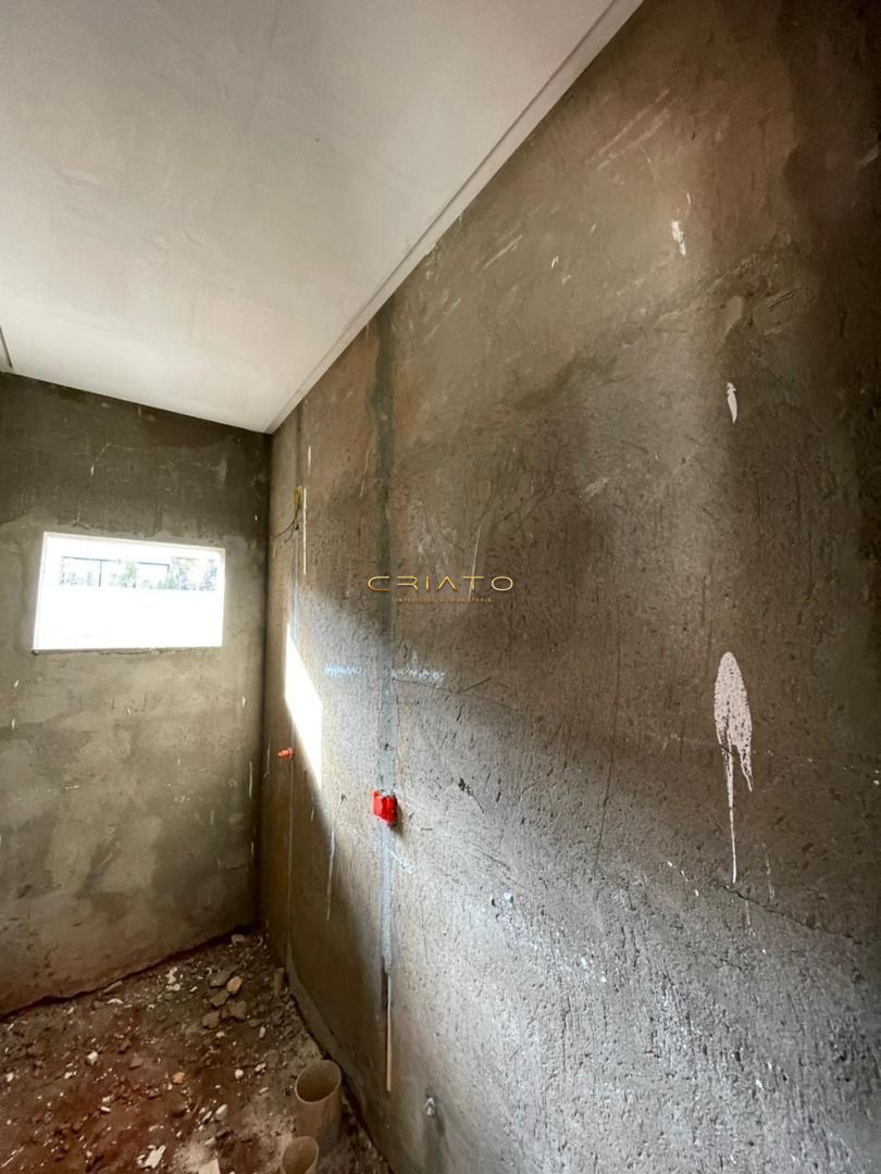 Casa de 4 quartos, 220m² no bairro Condomínio Residencial Grand Trianon, em Anápolis | Eu Corretor
