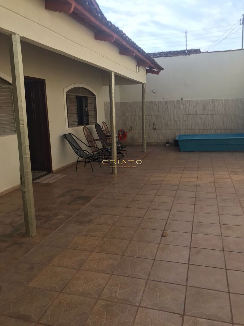 Casa de 3 quartos, 120m² no bairro JK Setor Oeste, em Anápolis | Eu Corretor