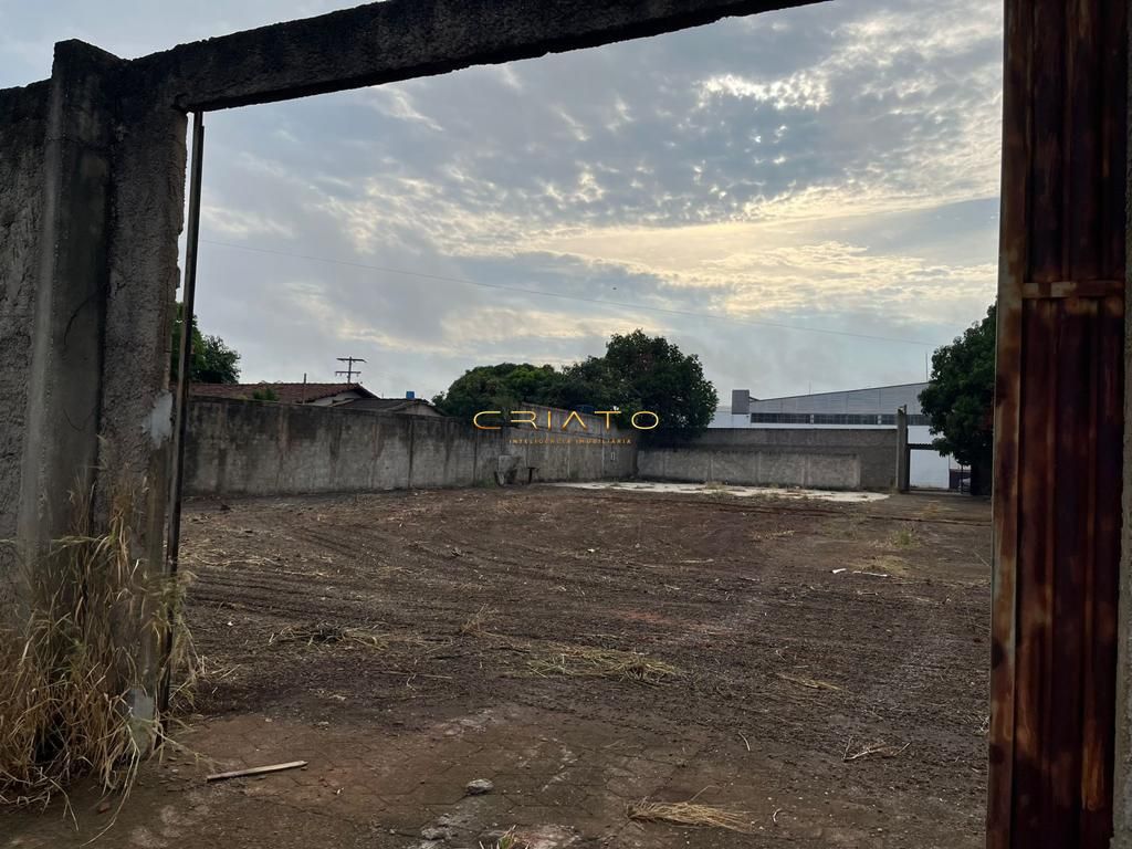 Lote/Terreno de 1568m² no bairro Calixtolândia, em Anápolis | Eu Corretor