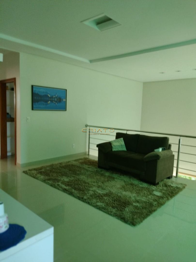 Sobrado de 4 quartos, 319m² no bairro Residencial Sun Flower, em Anápolis | Eu Corretor
