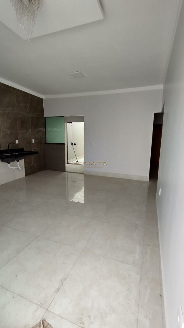 Casa de 3 quartos, 118m² no bairro Itamaraty 4ª Etapa, em Anápolis | Eu Corretor