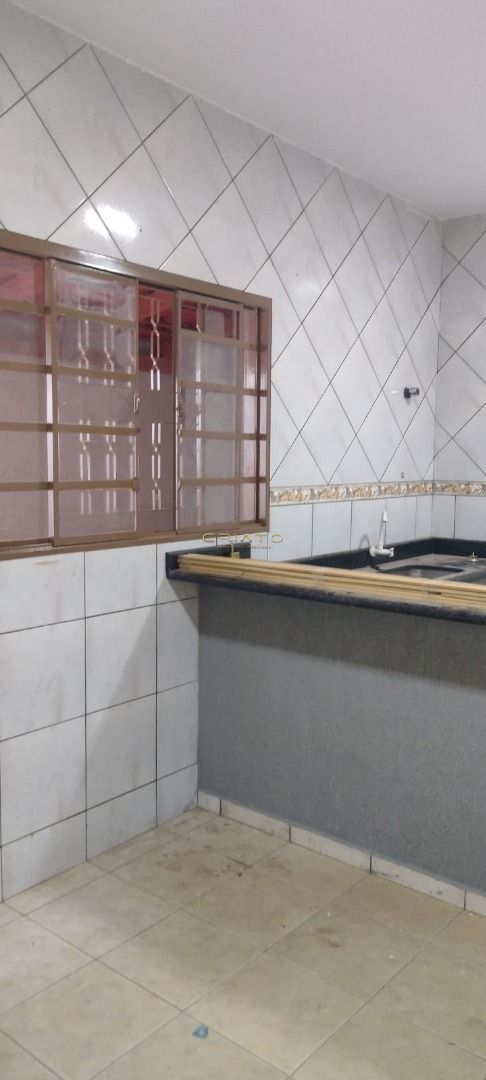 Casa de 3 quartos, 206m² no bairro Bandeiras, em Anápolis | Eu Corretor