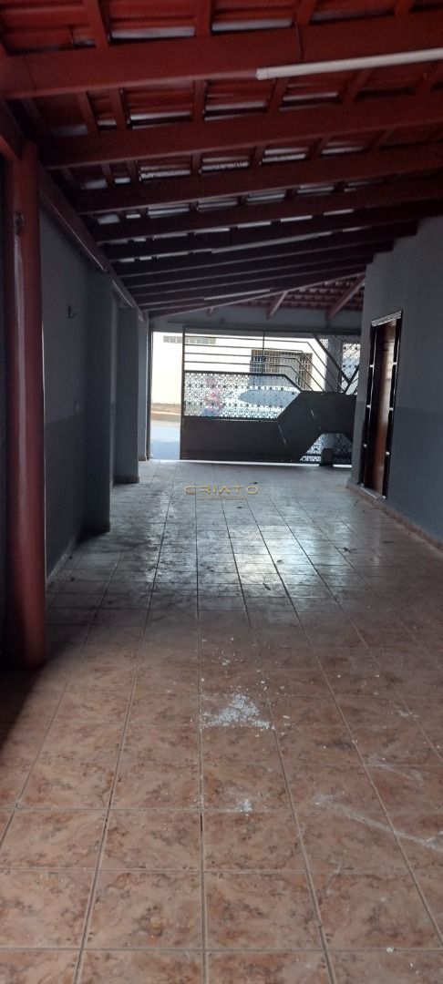 Casa de 3 quartos, 206m² no bairro Bandeiras, em Anápolis | Eu Corretor