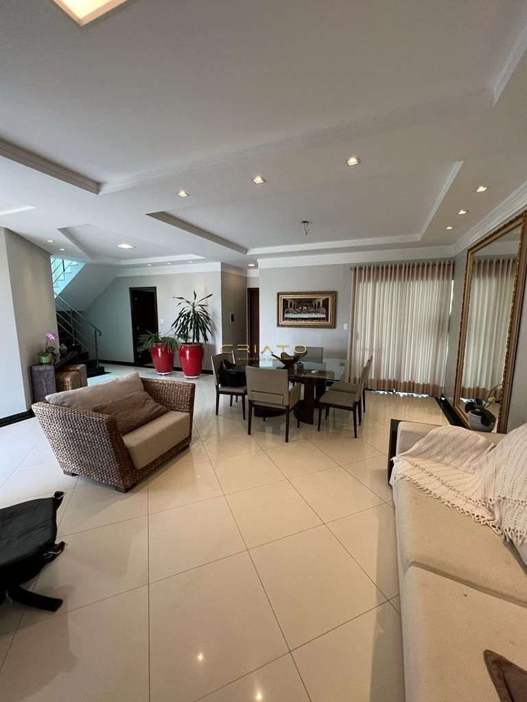 Casa de 5 quartos, 293m² no bairro Residencial Sun Flower, em Anápolis | Eu Corretor