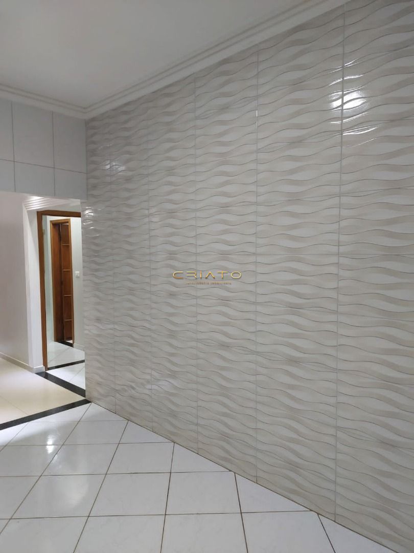 Casa de 3 quartos, 210m² no bairro Setor Bougainville, em Anápolis | Eu Corretor