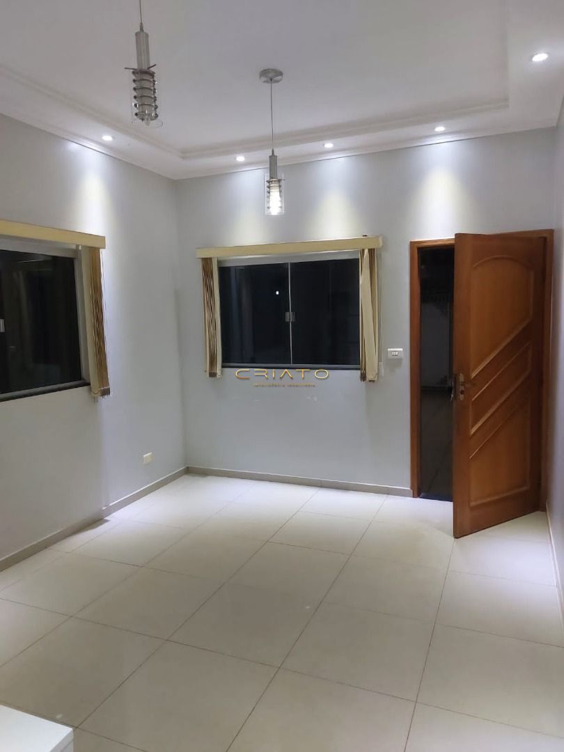 Casa de 3 quartos, 210m² no bairro Setor Bougainville, em Anápolis | Eu Corretor