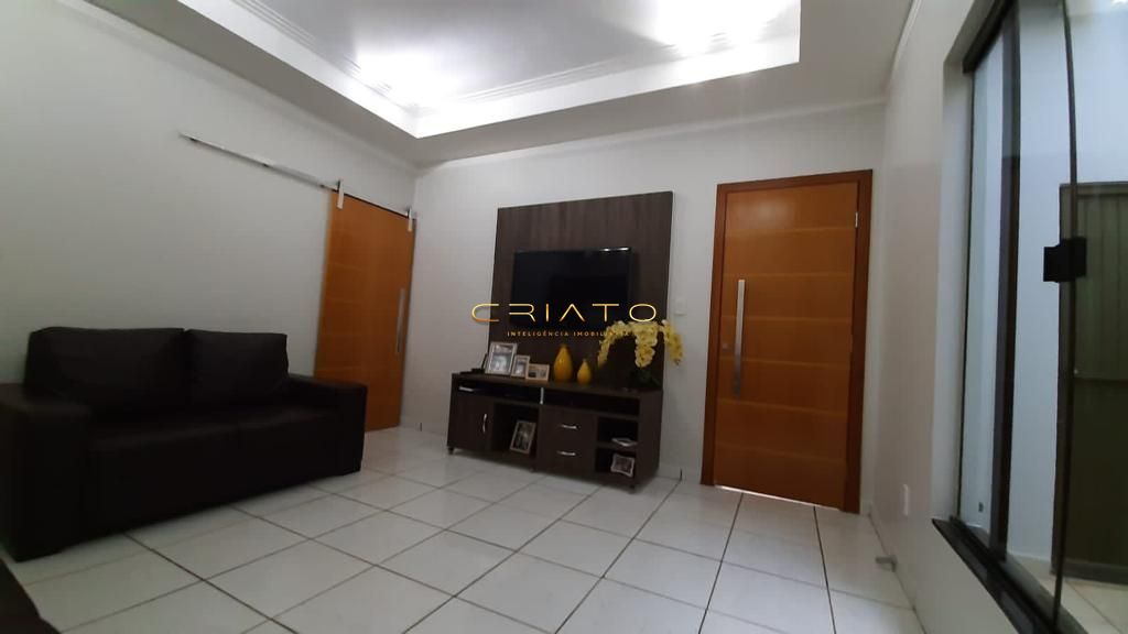 Casa de 3 quartos, 240m² no bairro Itamaraty 4ª Etapa, em Anápolis | Eu Corretor