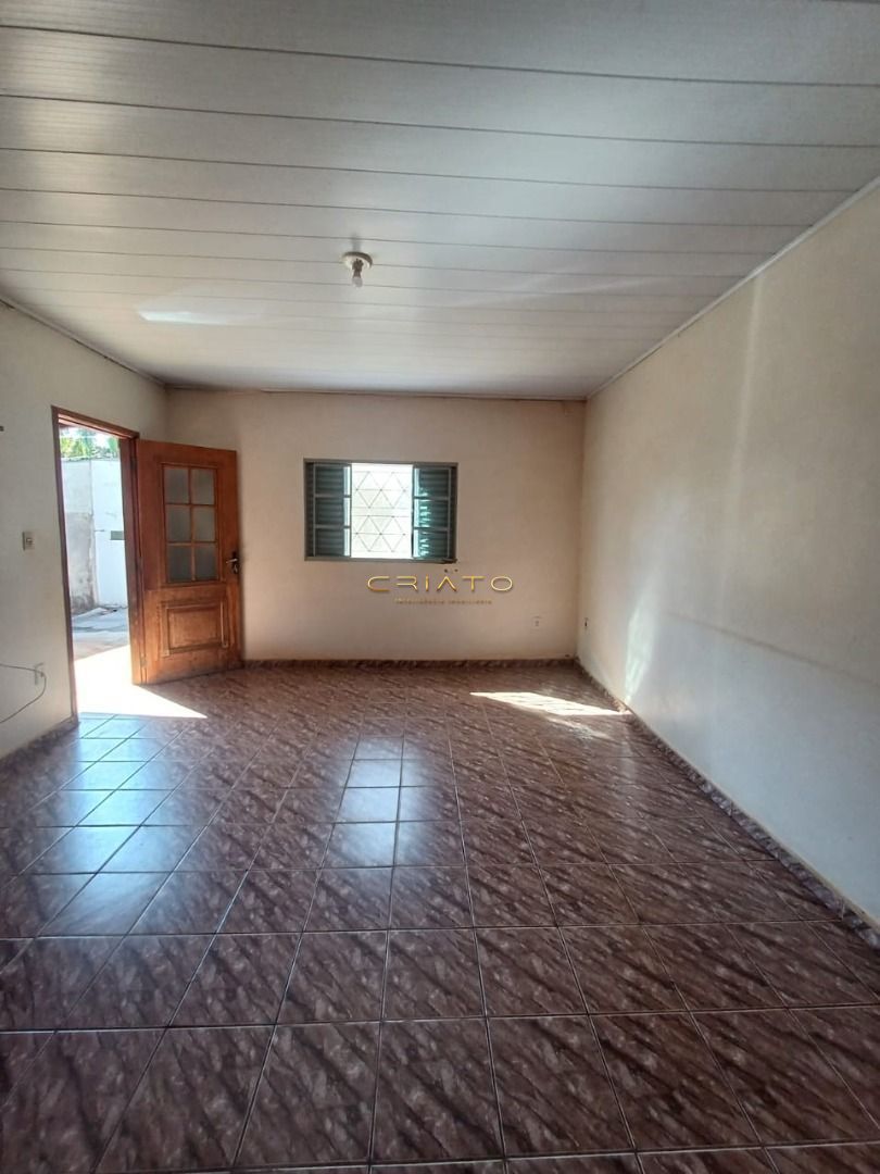 Casa de 3 quartos, 200m² no bairro Jardim das Américas 2ª Etapa, em Anápolis | Eu Corretor
