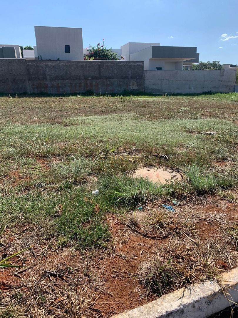 Lote/Terreno de 421m² no bairro Setor Bougainville, em Anápolis | Eu Corretor