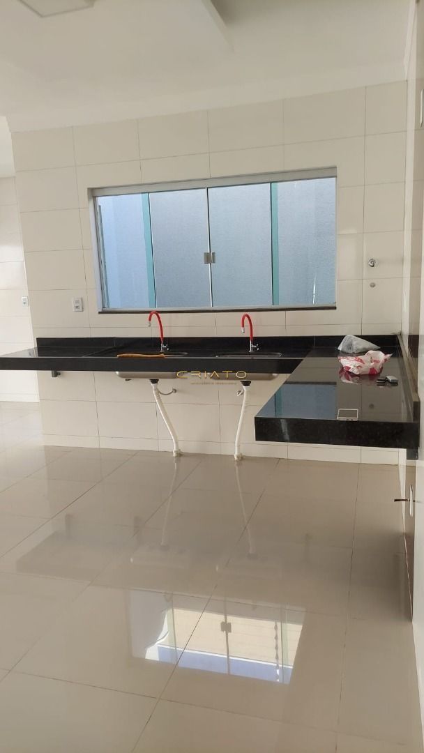 Casa de 3 quartos, 145m² no bairro Residencial Vale dos Pirineus, em Anápolis | Eu Corretor
