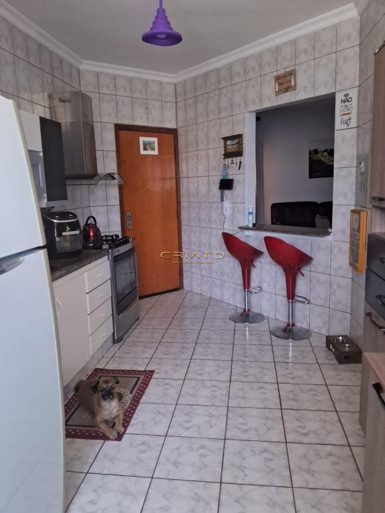 Apartamento de 3 quartos, 79m² no bairro Maracanã, em Anápolis | Eu Corretor