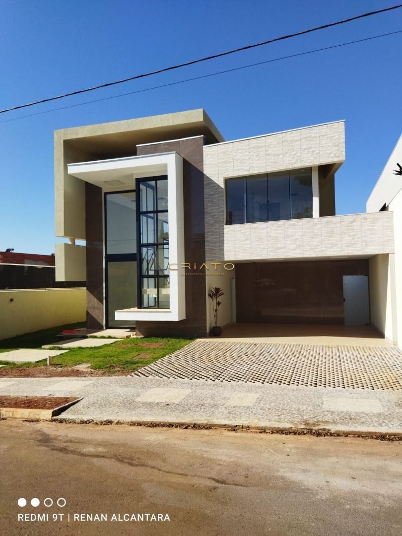 Casa de 3 quartos, 257m² no bairro Condomínio Grand Trianon, em Anápolis | Eu Corretor