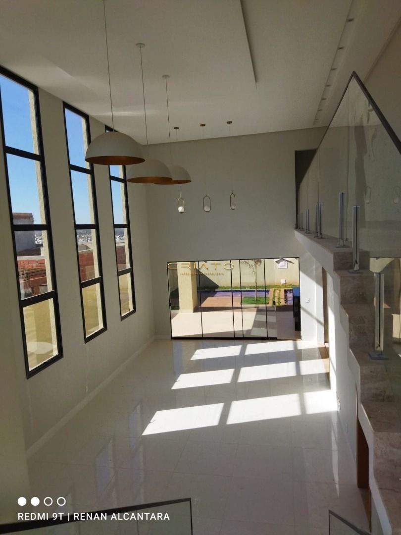 Casa de 3 quartos, 257m² no bairro Condomínio Grand Trianon, em Anápolis | Eu Corretor