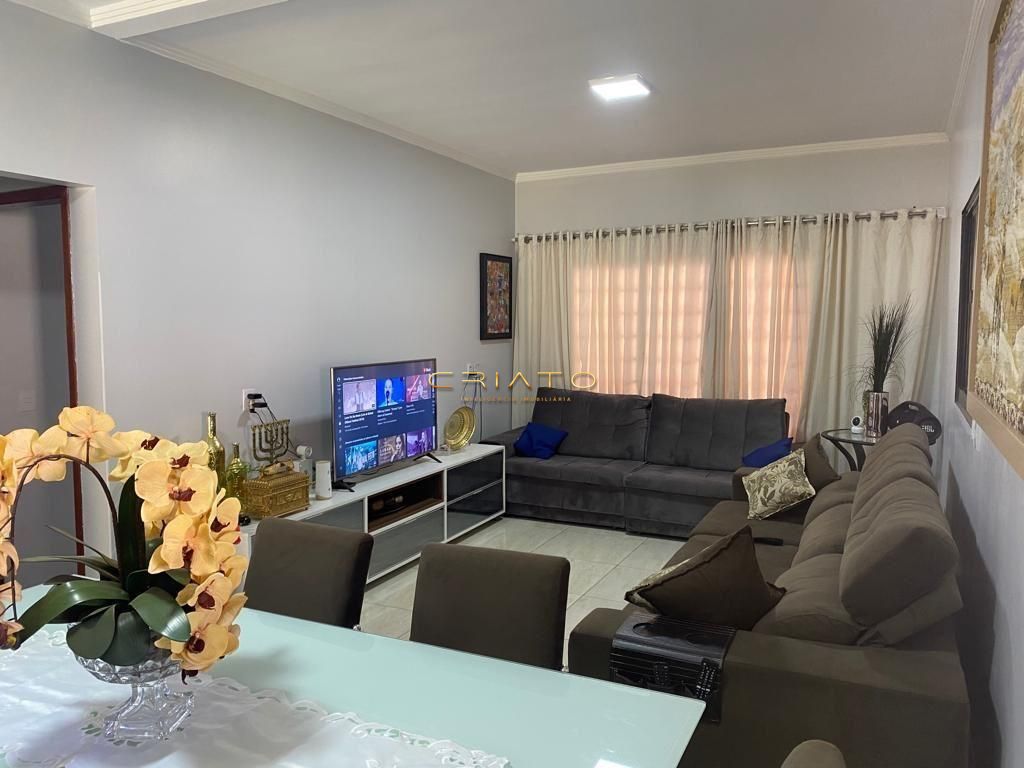 Casa de 3 quartos, 250m² no bairro Conjunto Margarida Procópio, em Senador Canedo | Eu Corretor