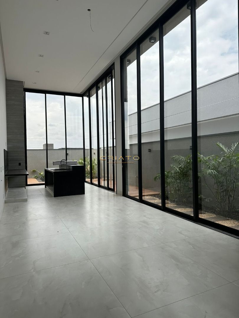Casa de 3 quartos, 198m² no bairro Condomínio Terras Alpha Anápolis, em Anápolis | Eu Corretor