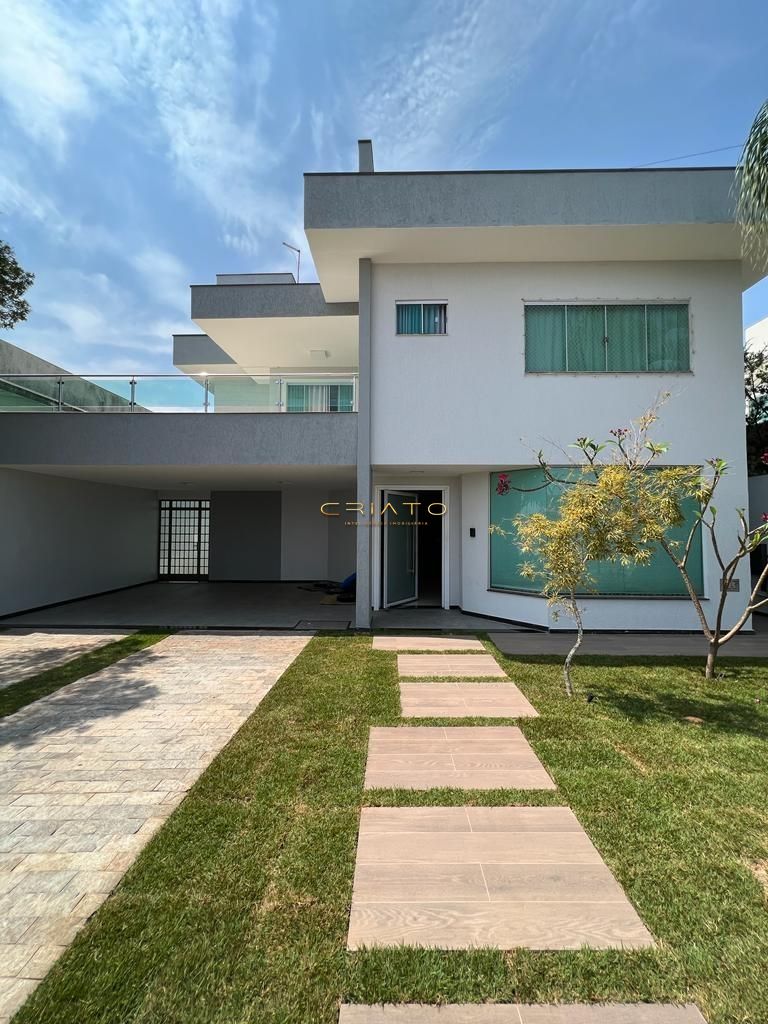 Casa de 5 quartos, 293m² no bairro Residencial Sun Flower, em Anápolis | Eu Corretor