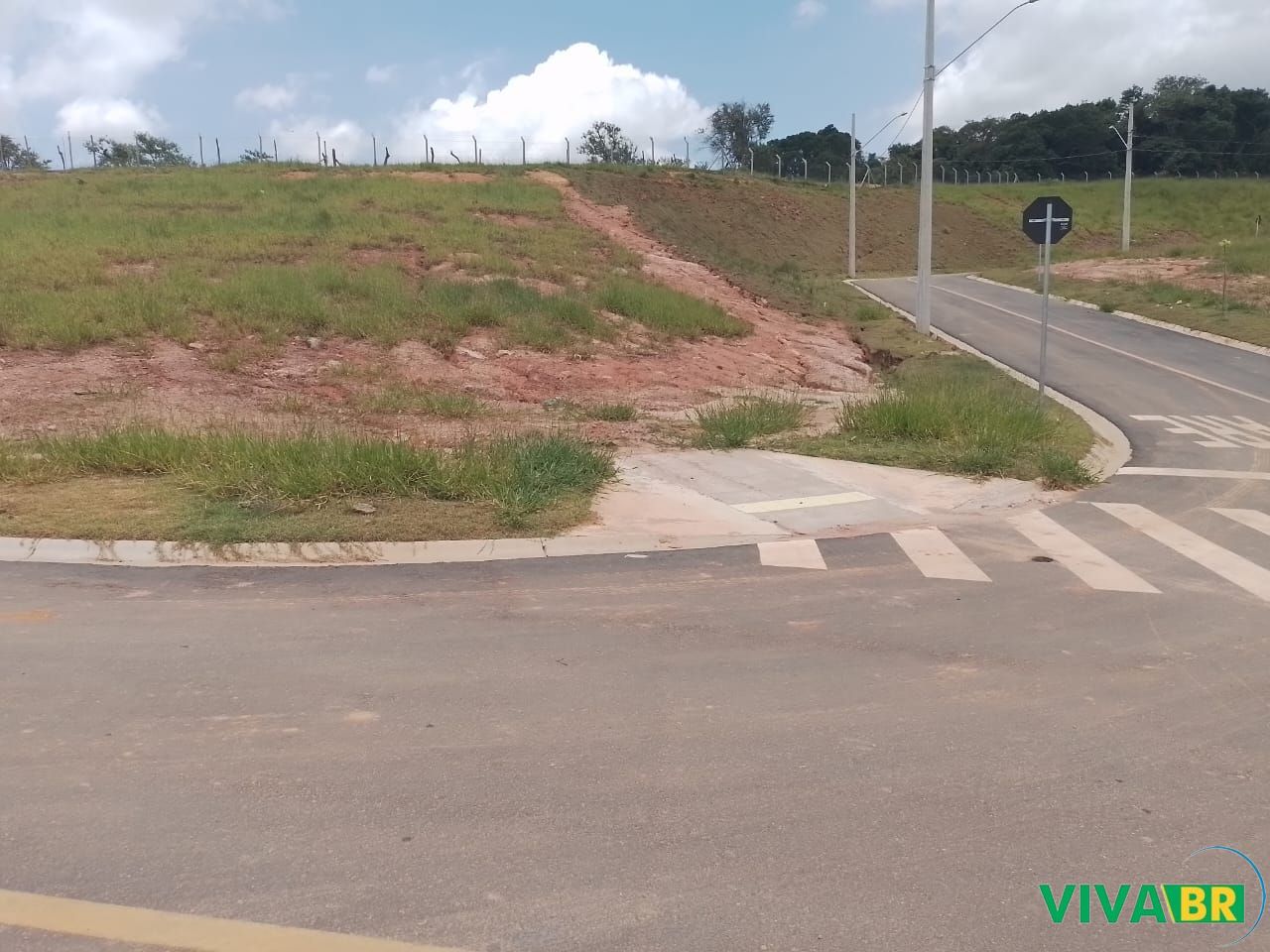 Lote/Terreno de 192m² no bairro Chácaras Roselândia, em Cotia | Eu Corretor